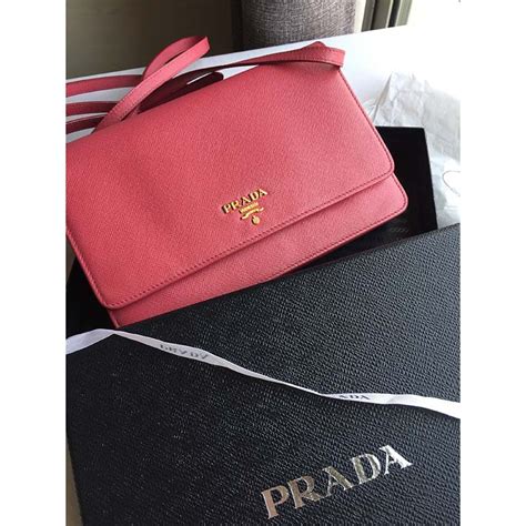 prada saffiano woc